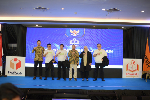 Ketua & Anggota Bawaslu Sulut