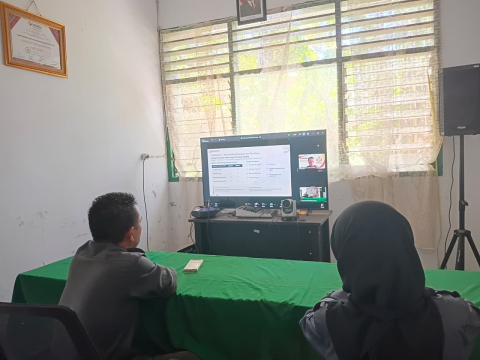 Anggota Bawaslu Minahasa Utara Waldi H. Mokodompit