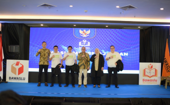 Ketua & Anggota Bawaslu Sulut